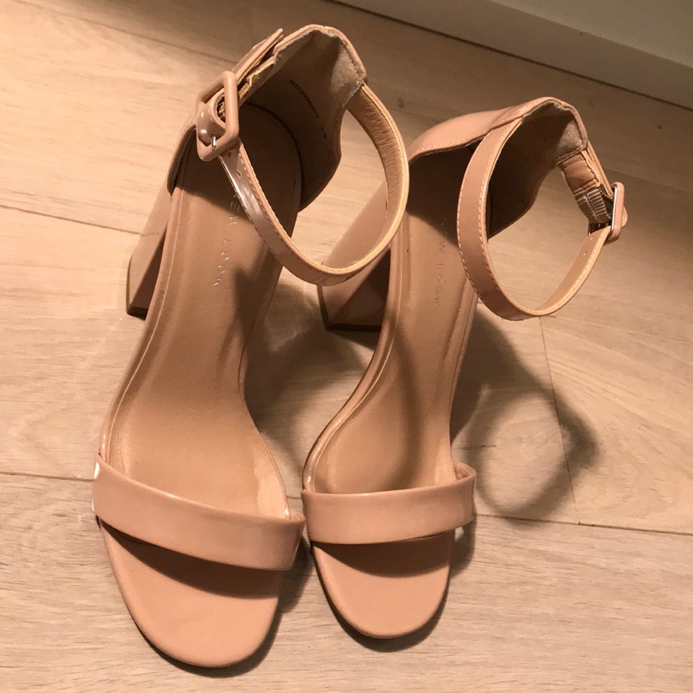 Beige Patent Block Heel Sandal - US 6